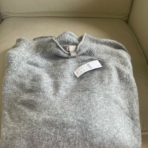 NWT- JCrew women’s roll neck sweater in grey.